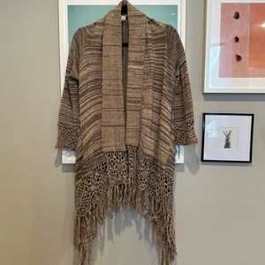 ⭐️Small Forever 21 Duster with crochet detail